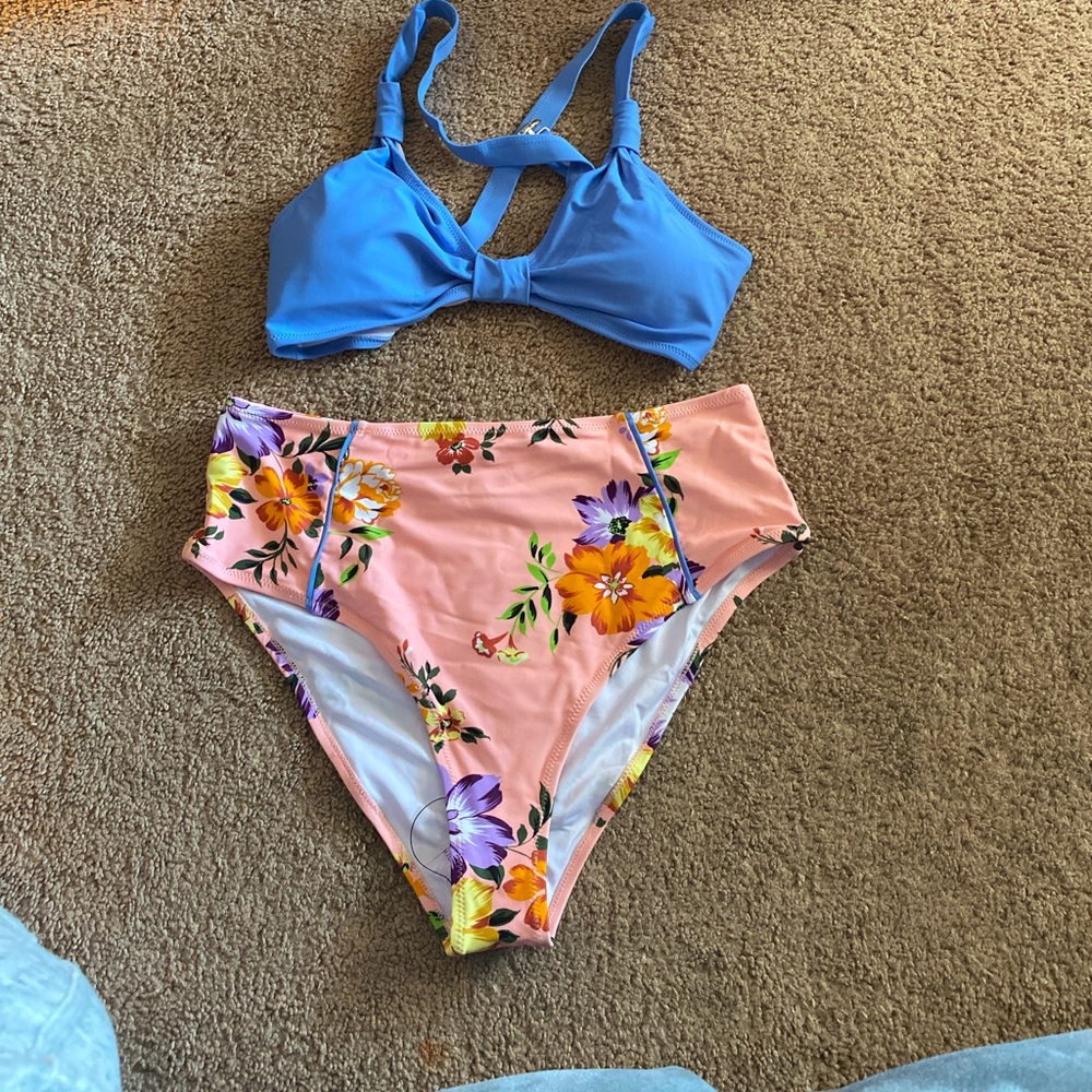 Cupshe swimsuit